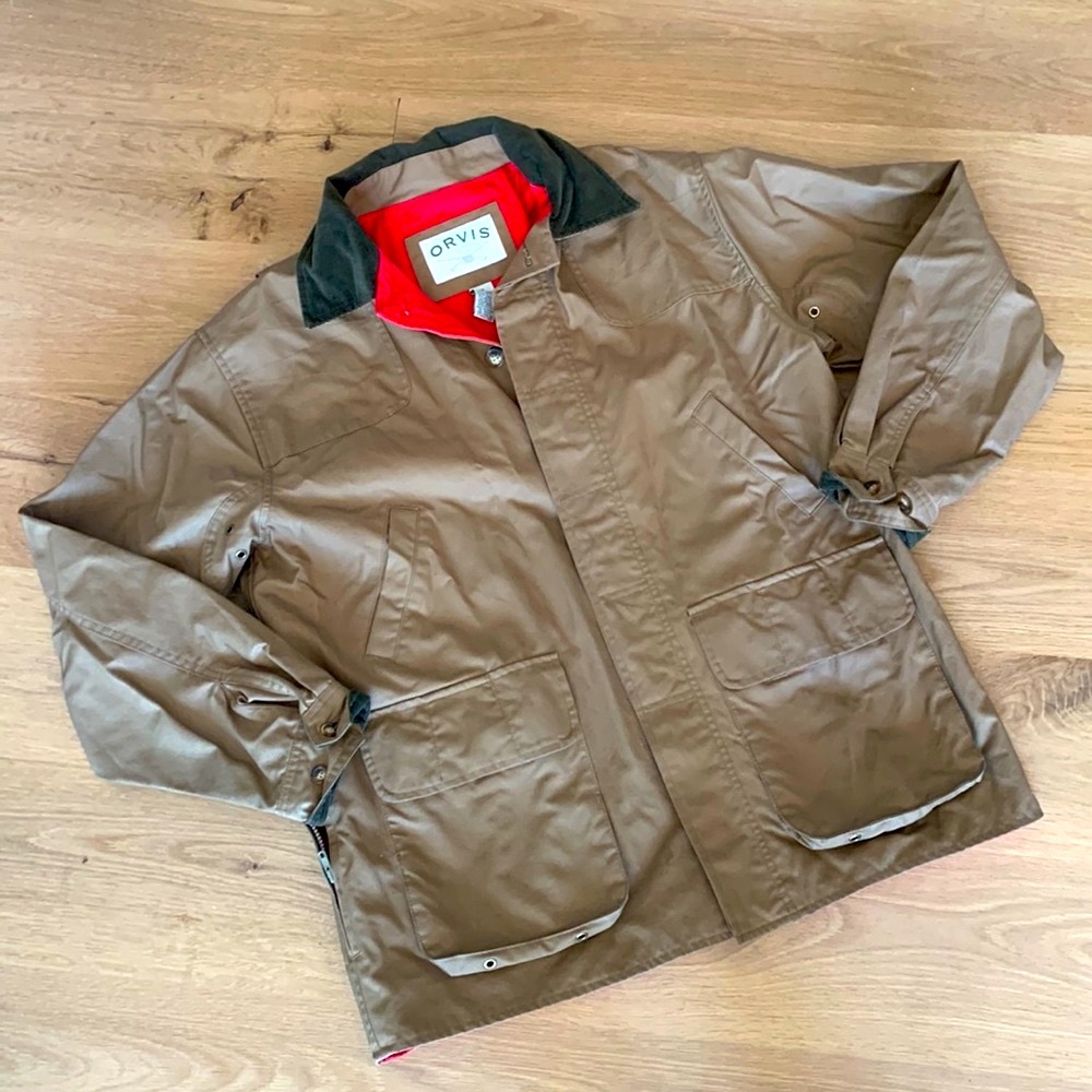ORVIS Men’s Field Coat with Corduroy Collar and Red Lining